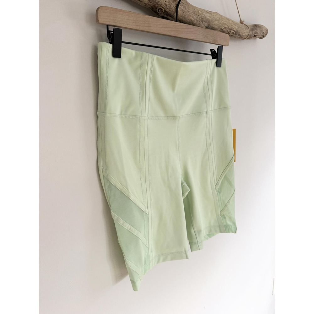 Lole Women's Light Green High Waisted Mesh Panel Bike Shorts NWT Large - Picture 4 of 9
